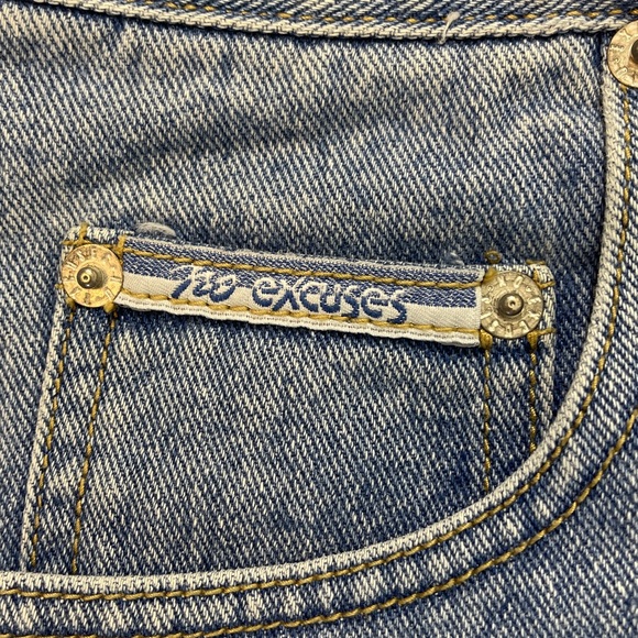 NO EXCUSES SIZE 12 Denim Blue Women's Shorts CARGO POCKET - Picture 3 of 10
